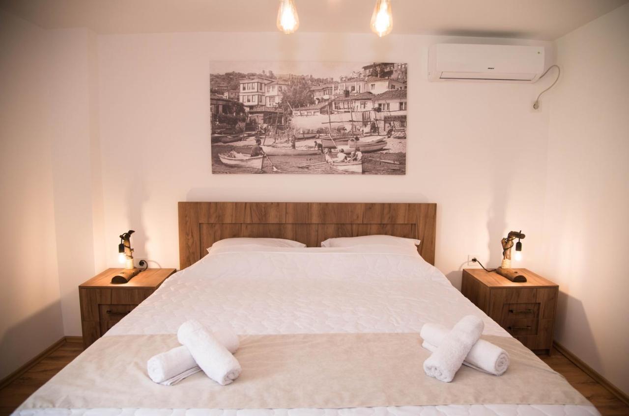 Guest House La Baja Ohrid Exteriör bild