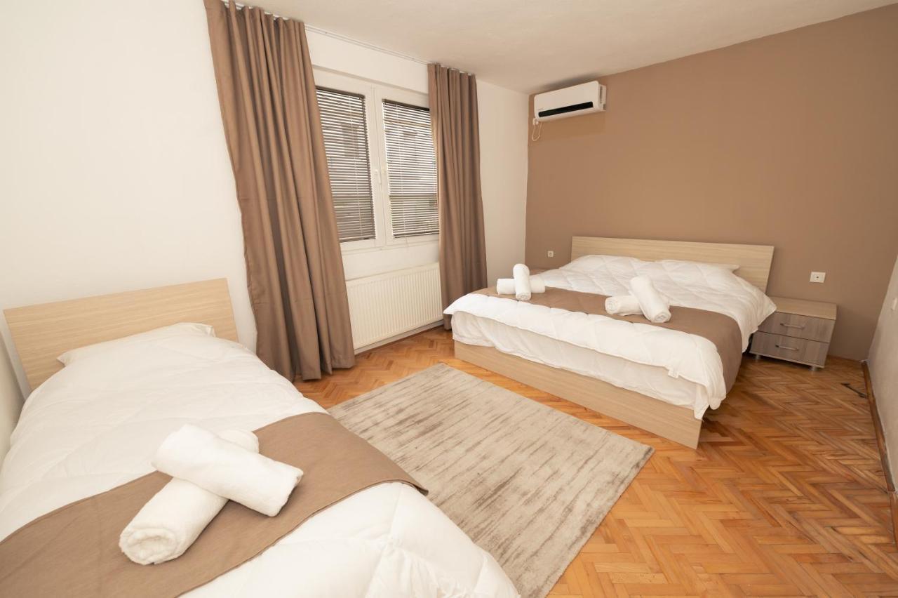 Guest House La Baja Ohrid Exteriör bild